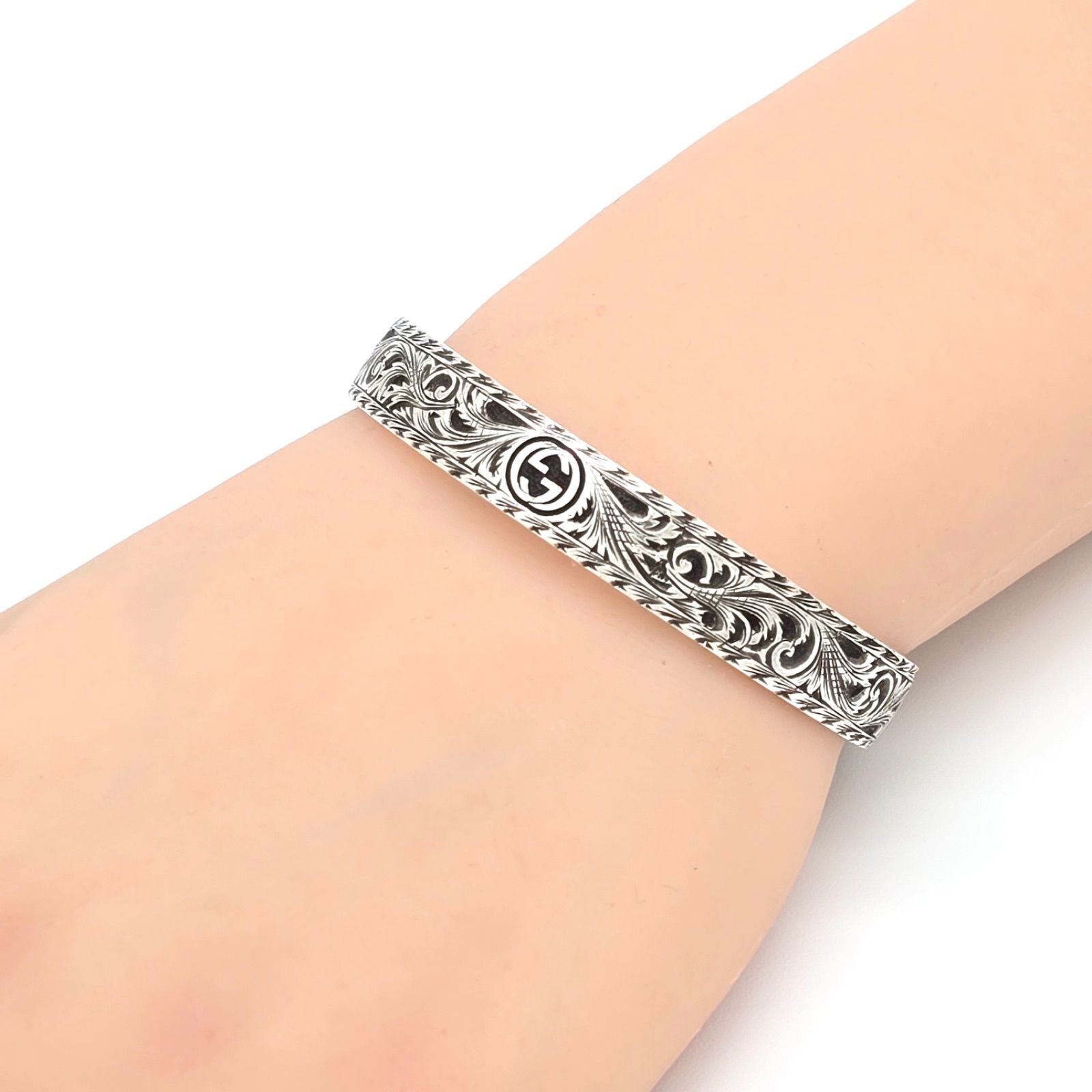 GUCCI Interlocking G Cat Head Bangle Bracelet 6.5… - image 9
