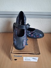 Cosyfeet Size 7 Navy Floral