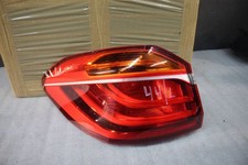 BMW 2 F46 2017 Hinten links Rückleuchte Heckleuchte 7330473 EDC13785