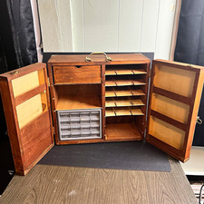 Slot Car Pit Box 1/24 1/32 Stained wood, Metal Handle & Latches, Parts Organizer