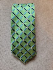 Jos. A. Bank Signature Collection Hand Made 100 Silk Men  s Green Neck Tie