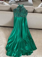 Sherri Hill NEVER WORN Emerald Green Sz 6 Prom/Quinceañera/Homecoming Dress