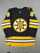 Ultimate Boston Bruins Collector and Super Fan Gift Guide 38