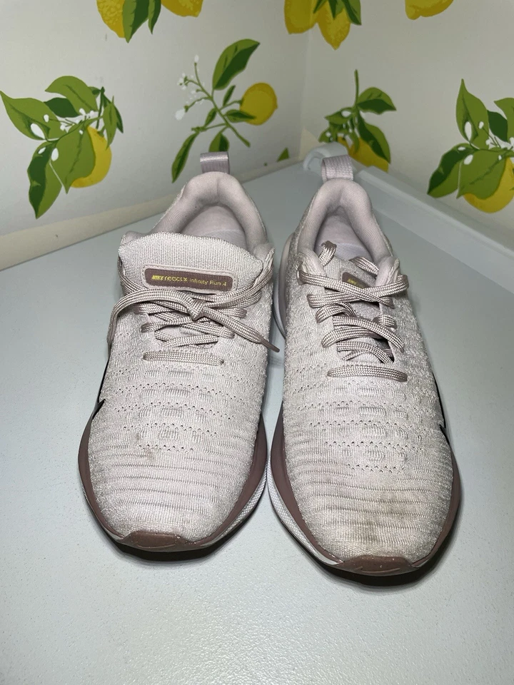 Nike ReactX Infinity Run 4 Platino Púrpura Mujeres Zapatos para Correr DR2670-010 Talla 7.5 Foto 2 de 4
