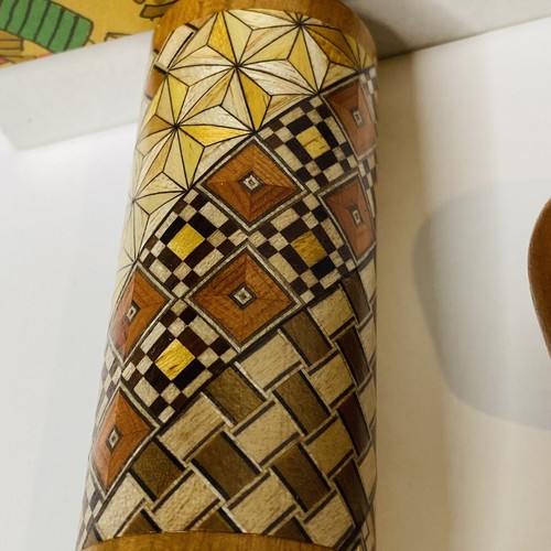 Japanese Traditional Parquetry YOSEGI-Zaiku KOKESHI Toothpicks Case #25327 nib - Picture 8 of 9