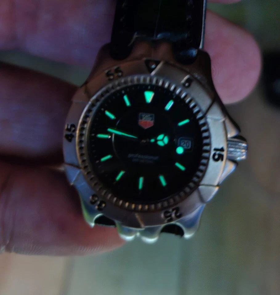 Reloj para mujer TAG Heuer WG1319 profesional 200 metros esfera verde suizo 7J 29 mm Foto 4 de 4