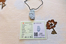 SUPERBE PENDENTIF en JADE  CATEGORIE A AVEC CERTIFICAT de GARANTIE LOT N°91