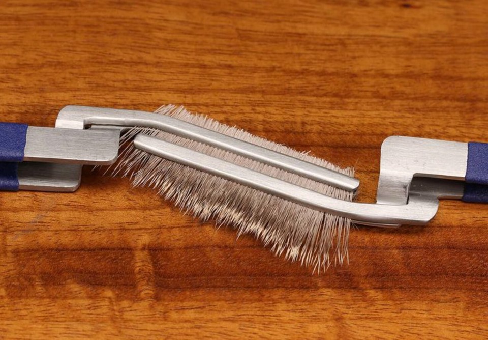 HARELINE MATERIAL CLAMP SET - Fly Tying Dubbing Loop Clips - Small ...