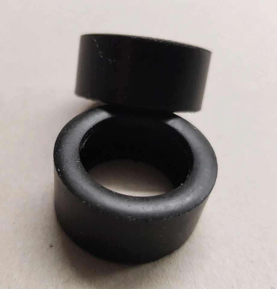 MARKENLOS High Grip Reifen passend für Carrera Mercedes-AMG C63 DTM Digital 124