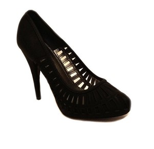 ladies suede pumps