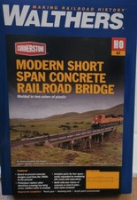 Walthers Cornerstone 933-4591 HO Scale Modern Short Span Concrete Bridge Kit