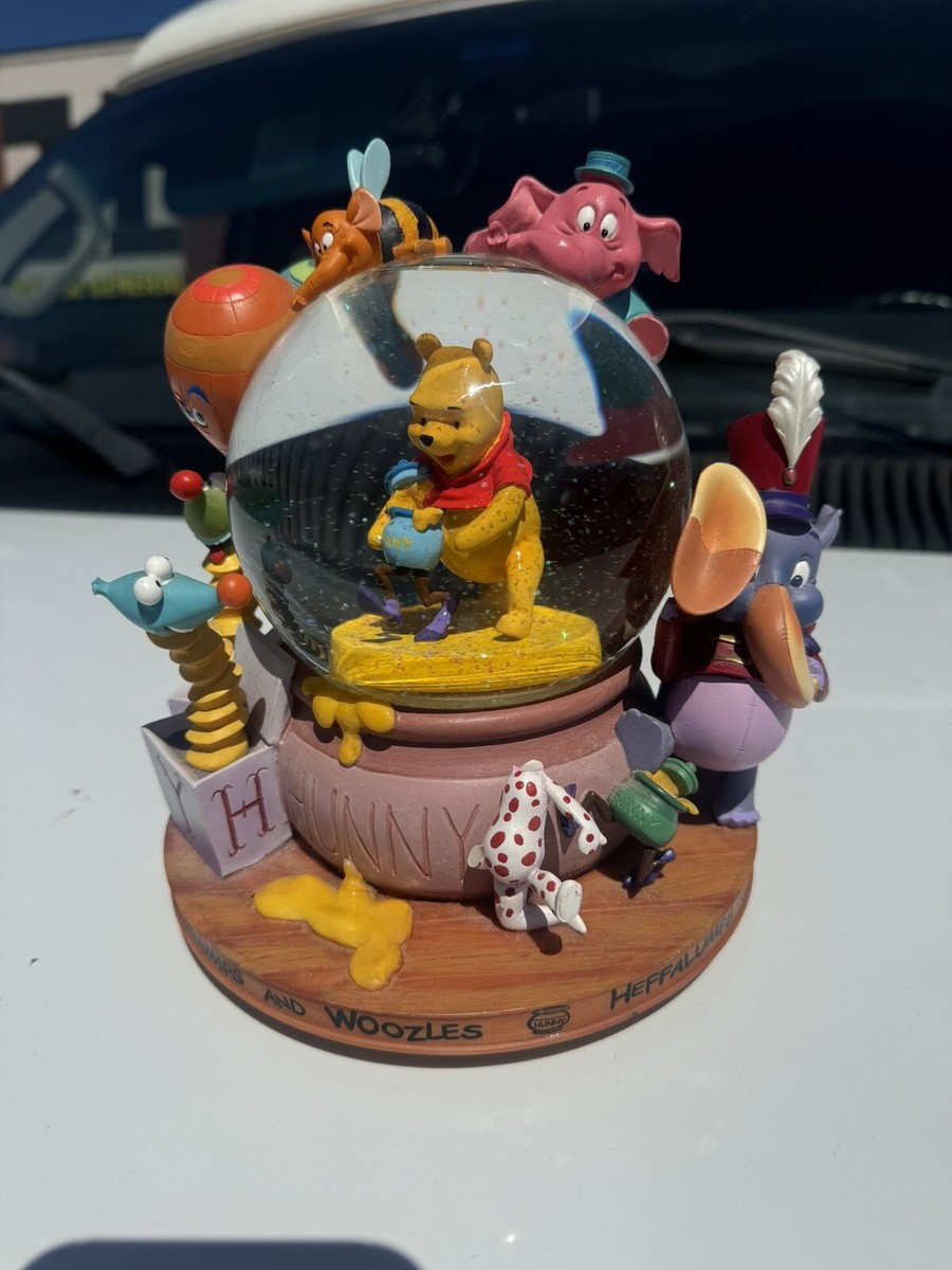 Disney Winnie The Pooh Snow Globe Musical Heffalumps And Woozles