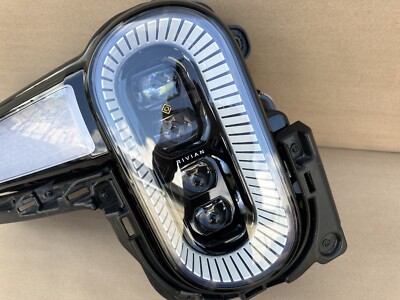 2024-2025 Rivian R1T R1S Full LED Headlight Assembly, RH Pass