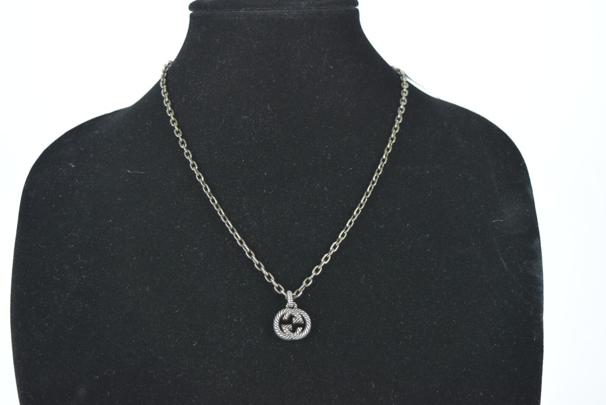 NEW Authentic Gucci Interlocking Textured G Logo Pendant Necklace 