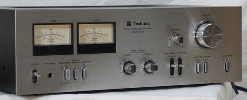 Ampli Technics SU- 7300 de 1976-1979 Vintage 2 X 41 Watts Vintage - Photo 2/12