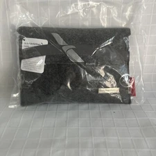 American Airlines VINTAGE AMERICAN Amenity Kit Toiletry Bag New and Sealed