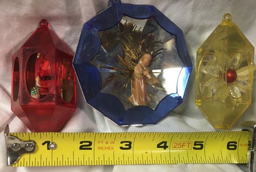 Vintage Jewel Brite Plastic Diorama Lot of 3 Christmas Ornaments USA - Picture 6 of 8