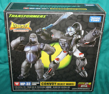Takara Tomy Transformers Masterpiece MP-32 Convoy Beast Wars Figure Authentic