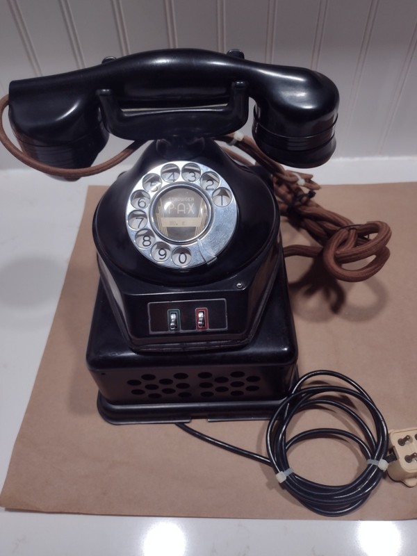 Vintage Telephone Monophone AEC co. L1155 Pax Type31 Bakalite Case W/ Ringer Box