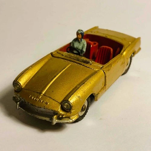 Dinky Toys #114 Triumph Spitfire Gold - Original Vintage (ref9)