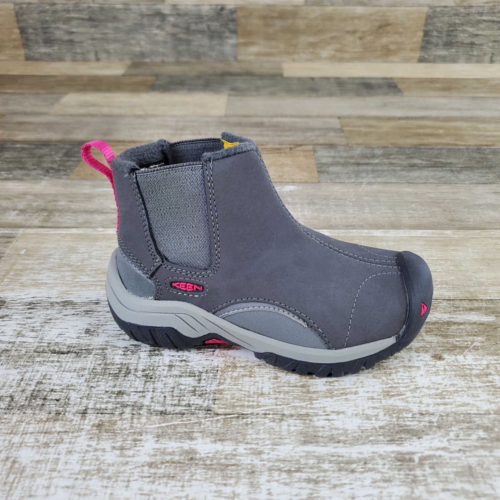 Stivali Chelsea Keen Kootenay III per bambini taglia 8 in pelle grigia punta tonda media