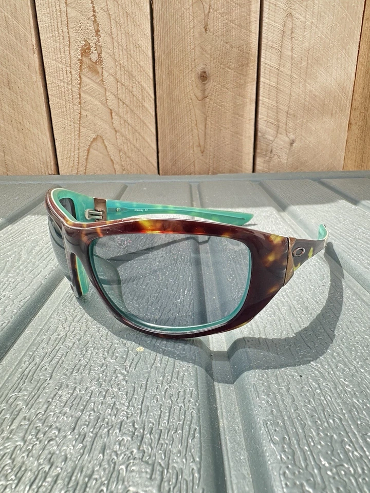 Gafas de sol Oakley Disobey 05-321 para mujer turquesa tortuga de gran tamaño con estuche Foto 2 de 4