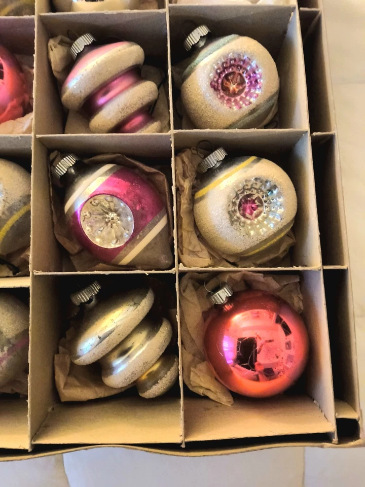 Vintage Shiny Brite Christmas Ornaments Indents Tornado 1930s W/Original Box  - Image 4 of 4