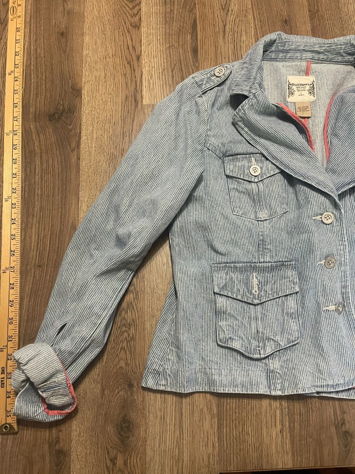 Chaqueta tallada con volantes, para mujer talla grande, azul, rayas, botones, bolsillos Foto 3 de 4