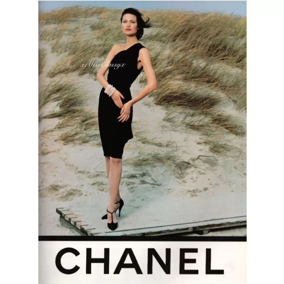 ✨Beautiful Vintage CHANEL Ad Campaign CC Logo Button Dress Wool Black Dress  38 M