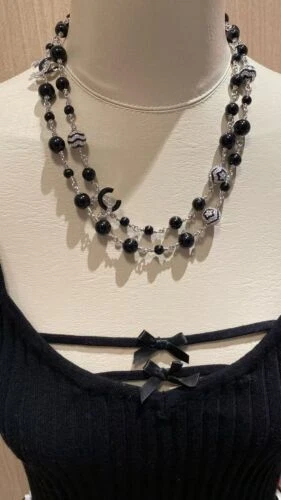 CHANEL Collana di perle in onice nera CCS catena maglione con cristallo 24C