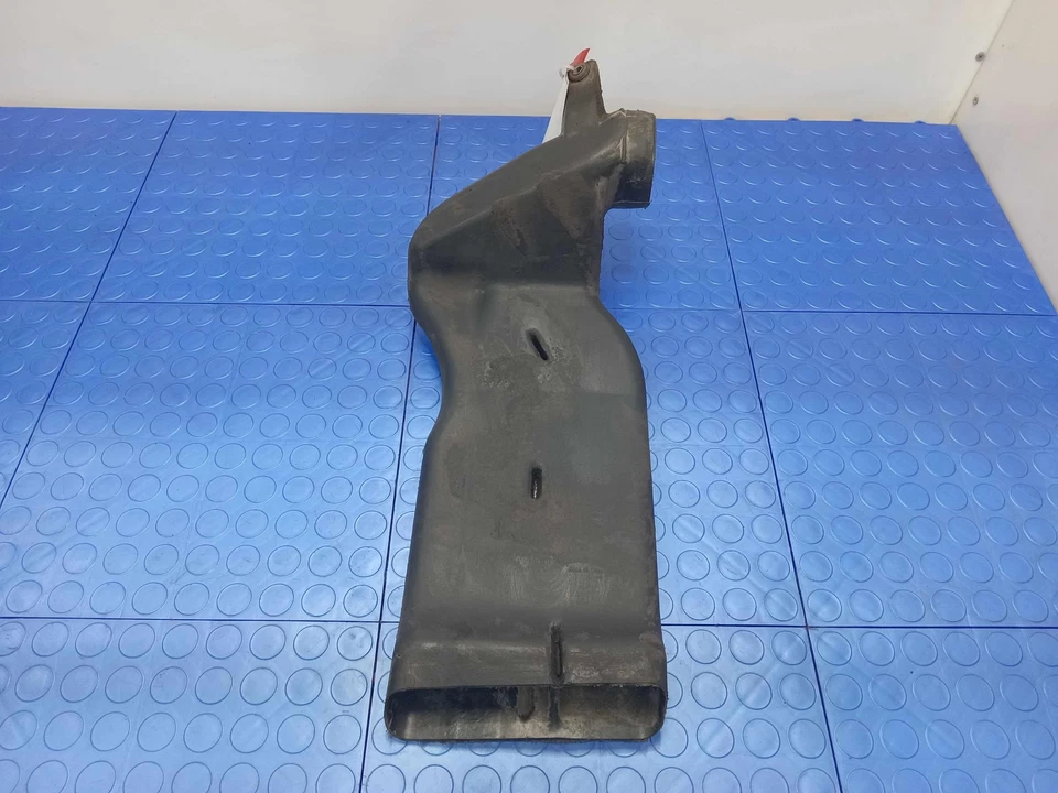 Оригинальный воздуховод воздухозаборника шланга двигателя 1975-1980 Ford Granada 302 D7DE-9C675-AB - Изображение 3 из 4