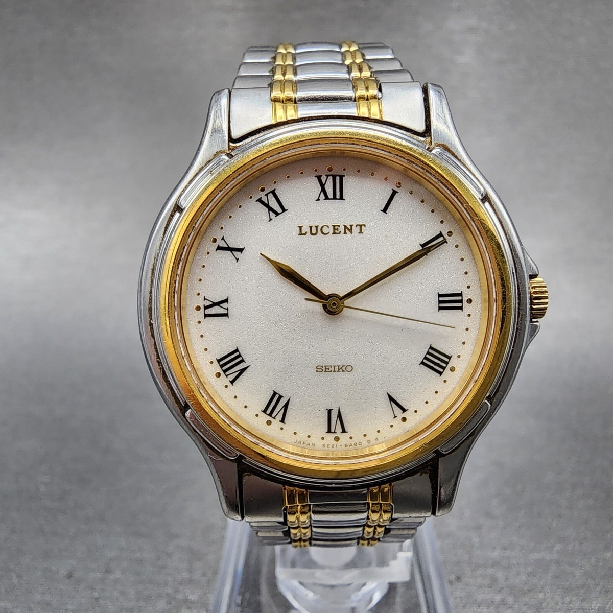 Seiko Lucent Watch Men 33mm White Dial Two Tone 5e21-6b0a New