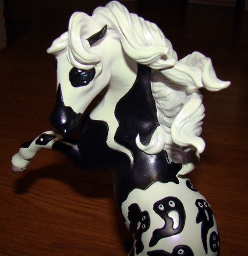 Trail of Painted Ponies, GHOST (6013970) 1E/0602, Halloween Overo Horse - Picture 13 of 14