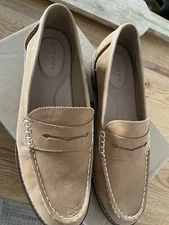 Sperry Women’s Tan Size 9.5 Seaport Penny Loafer With New With Box