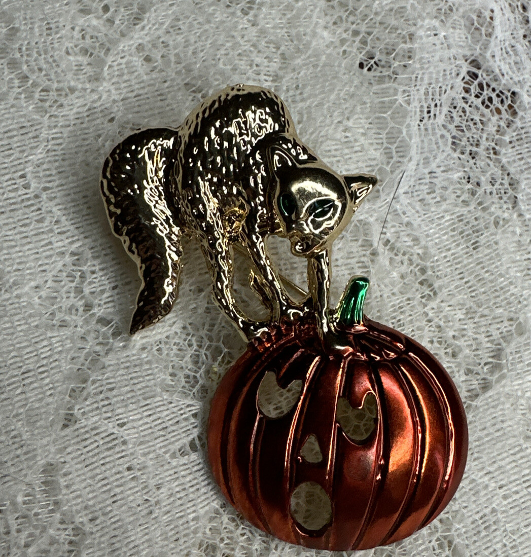 Halloween Cat And Pumpkin Brooch Pin Jewelry