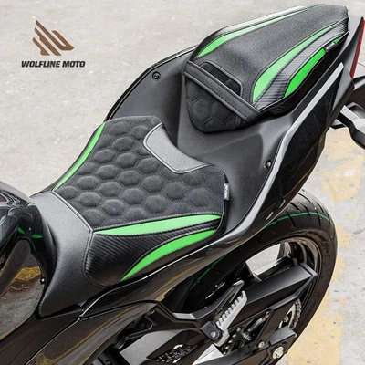 WOLFLINE MOTO Sedile pilota e pilone comfort WOLFLINE per Kawasaki Ninja 500 Z500 2024-2026