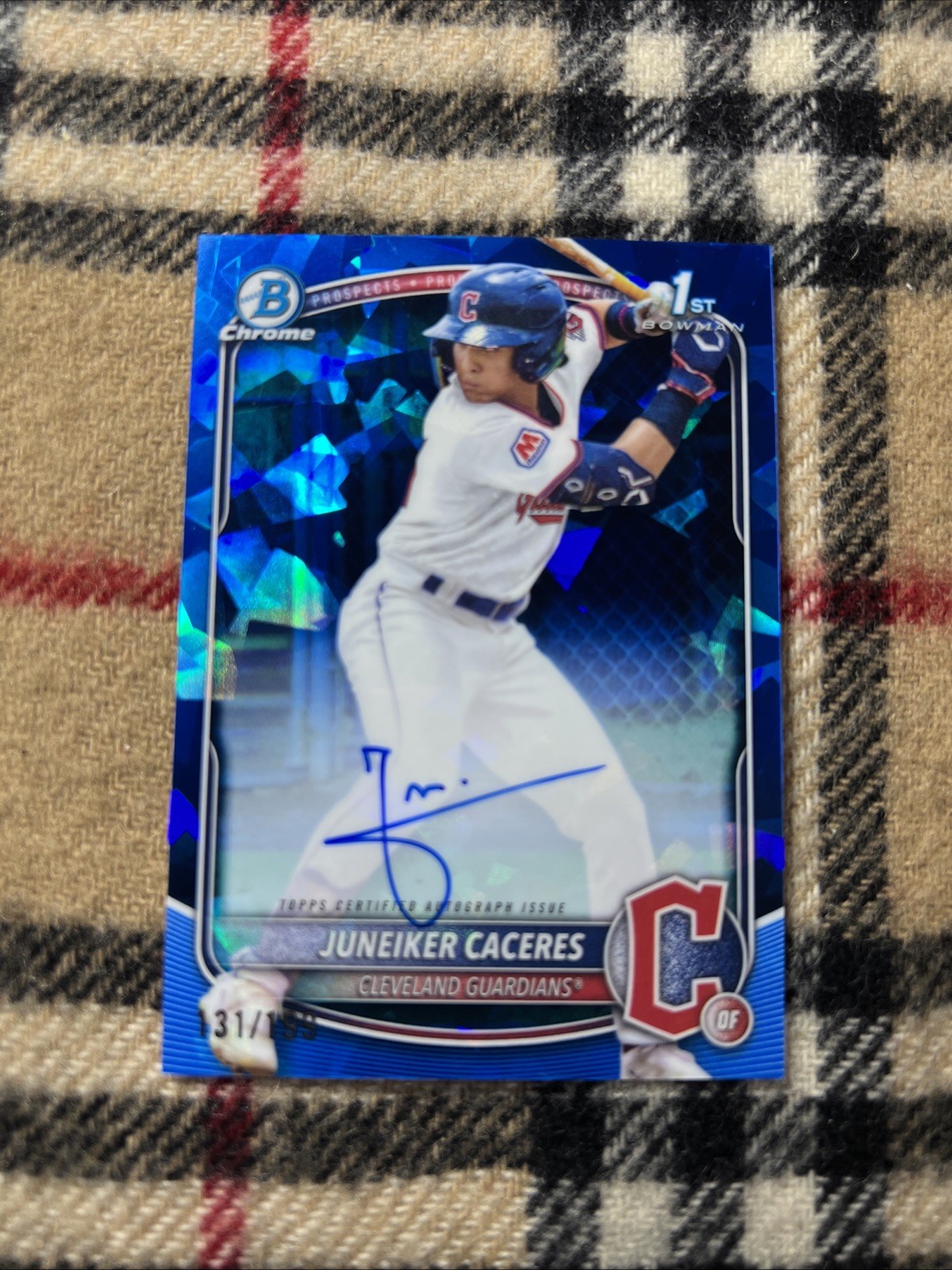 JUNEIKER CACERES 2025 BOWMAN CHROME 1ST SAPPHIRE AUTOGRAPH B AUTO /199 Q3967