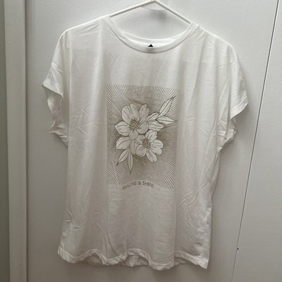 DeFacto Basic Women Casual Short  Round-Neck T-Shirt White  Size Medium