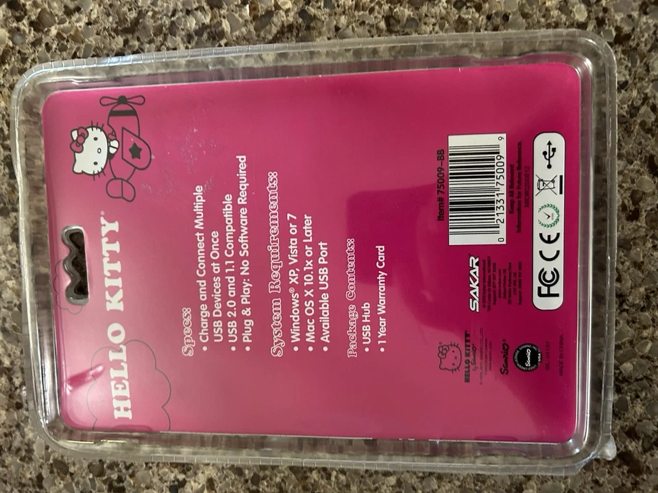 Hello Kitty USB Hub. Expands 1 USB Port Into 4 Connections - Image 2 of 2