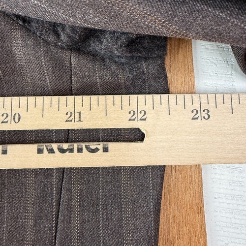 Hickey Freeman Suit Mens 42R Brown Pinstripe 2 Button 100% Wool Canvas 38x33 - Picture 3 of 22