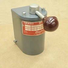 Dayton (Furnas) 2X441A Reversing Drum Switch 3 Pole rated to 480VAC - NEW