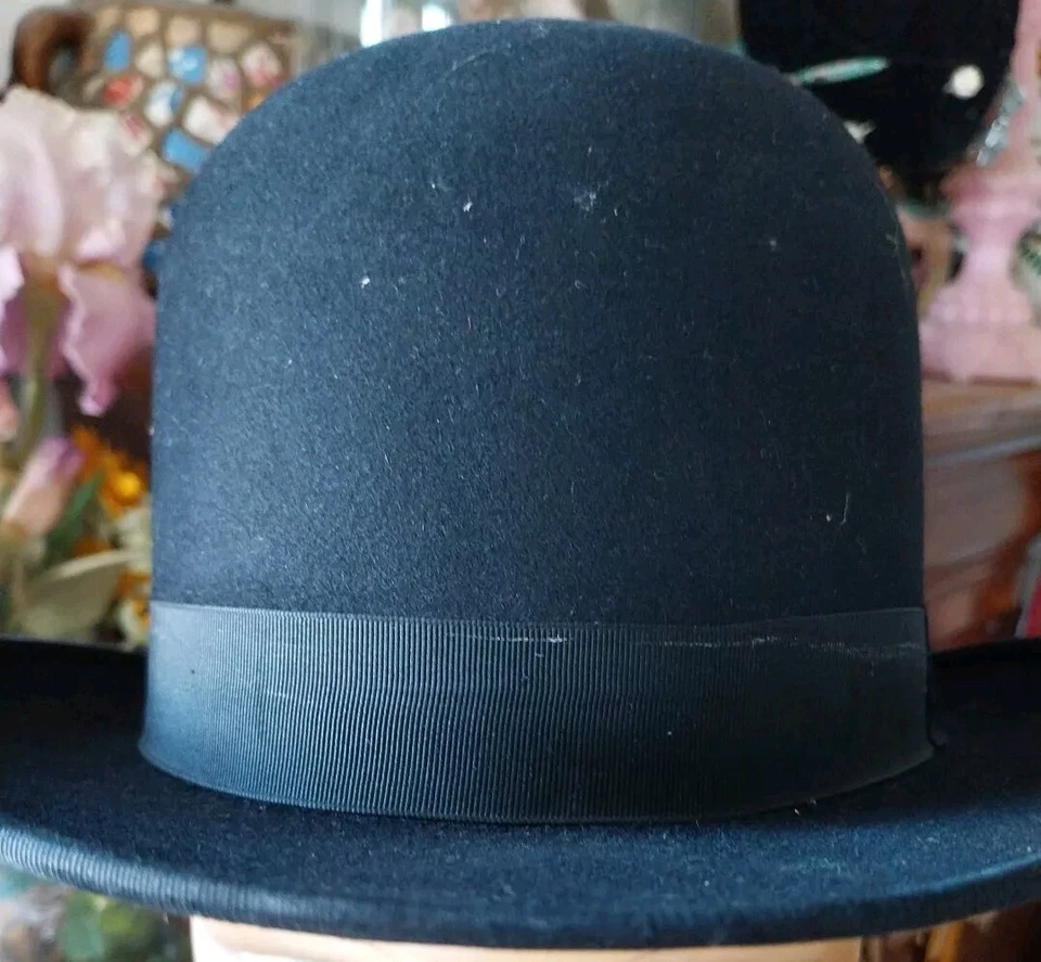 Ancien Chapeau melon  avec son ruban grainTDT 48 cm. Très bel état. Voir photos  - Photo 4/4