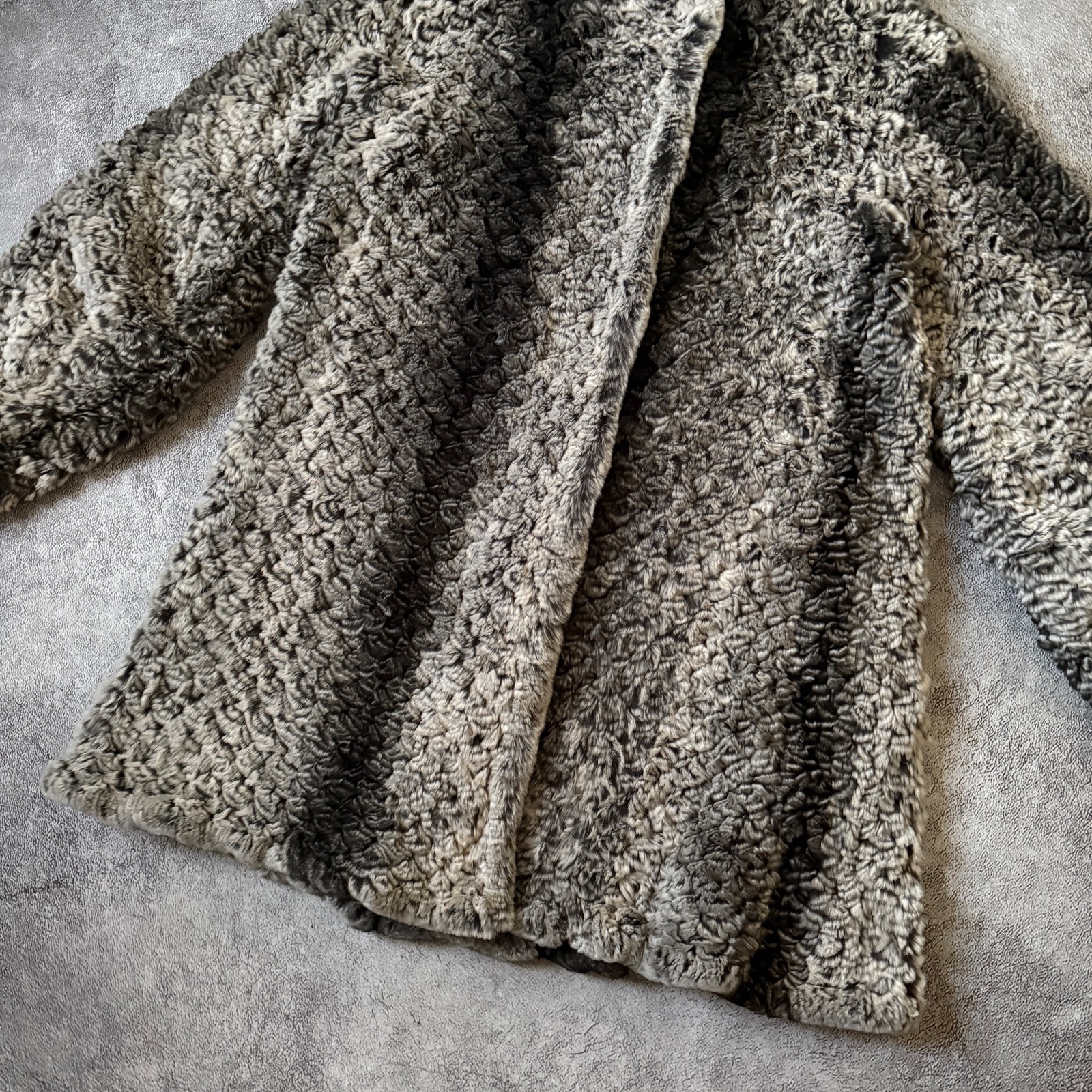 RARE Giorgio Armani Coat 100percent Lapin Rex Rabbit Capsule White and Black Size 44 image 6