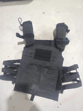 Red Rock Outdoor Gear Black Plate Carrier w/Adj Shoulder Straps 