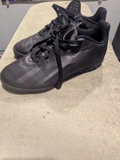 Soccer turf shoes / cleat. Kids Size 2 1/2. In great condition.