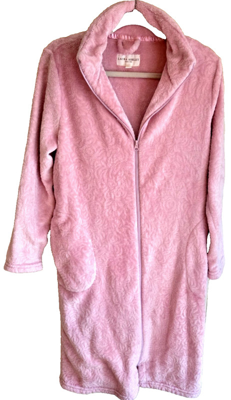 Laura Ashley Women's-M Zip Textured Bathrobe Fleece Loungewear Plush Pink Floral