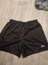 Umbro Men's Vintage Short Size Large Black Retro Football Shorts