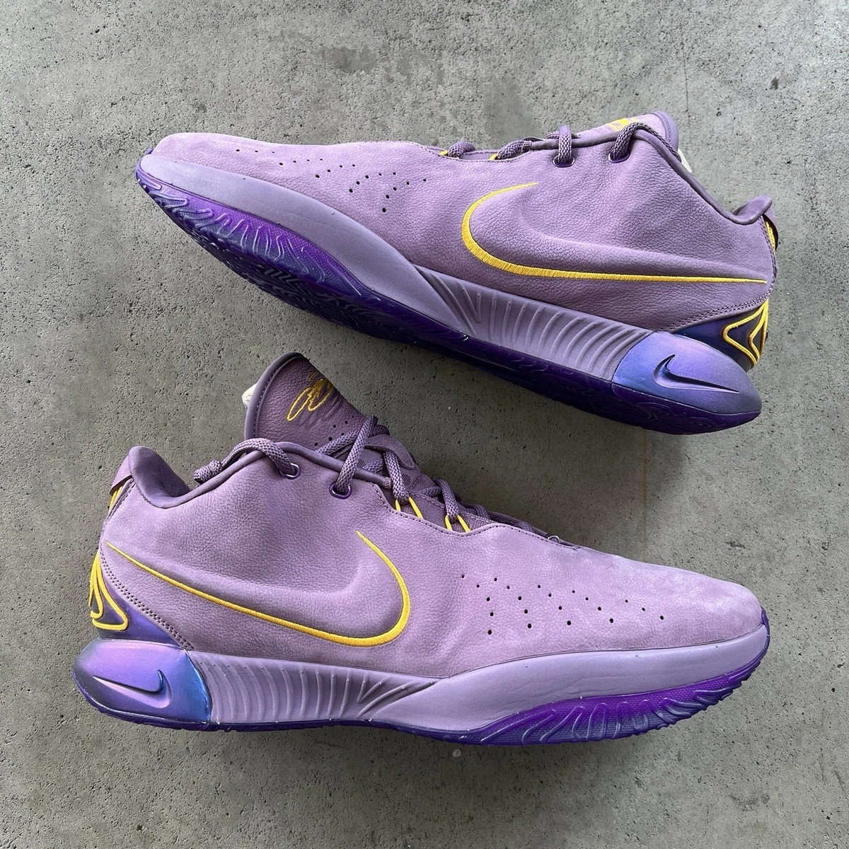 Preços baixos em Nike LeBron 16 Low Purple | eBay