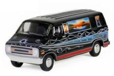 DODGE B-100 Custom Van - 1977 - Mountain Sunrise - Greenlight 1:64