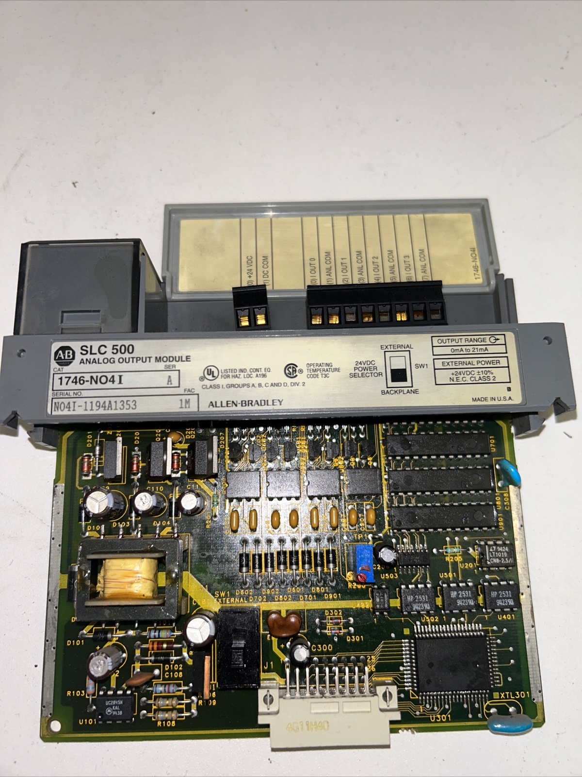 1 PCS AB 1746NO4I SER A SLC 500 Analog Ouput